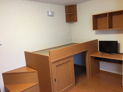 【居間・リビング】 | レオパレスブライトセゾン | 画像6