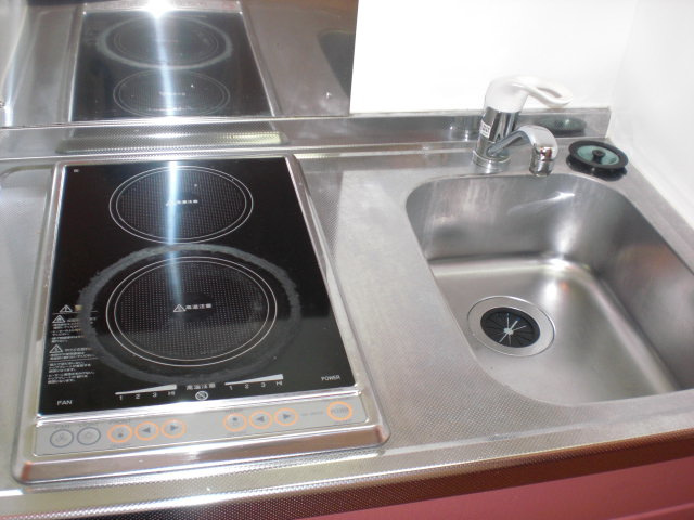 【キッチン】 | レオパレスブライトセゾン | 画像7