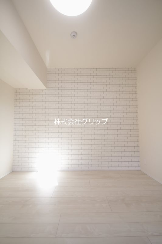 Le'a横濱プレステージの洋室