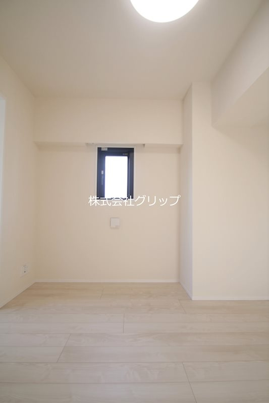 Le'a横濱プレステージの洋室