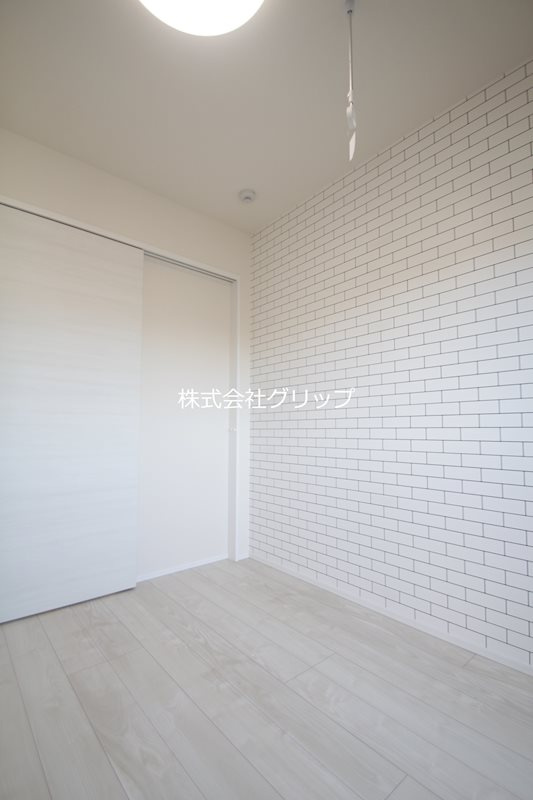 Le'a横濱プレステージの洋室