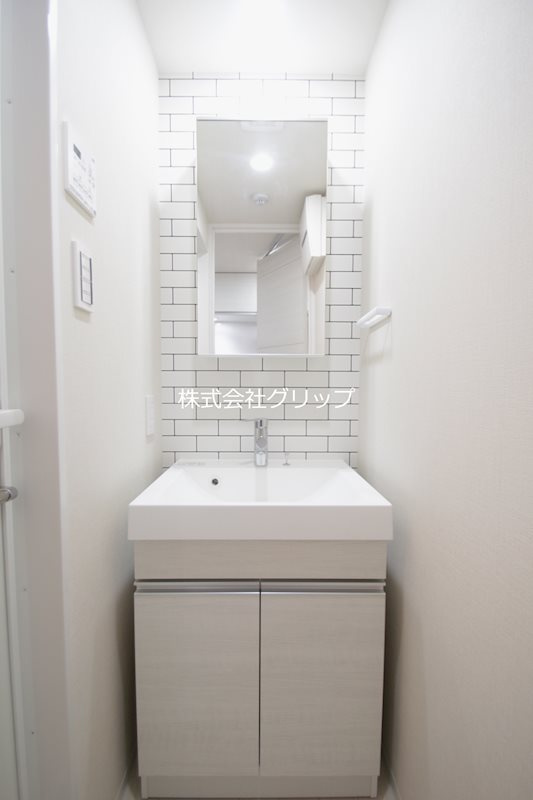 Le'a横濱プレステージの洗面所