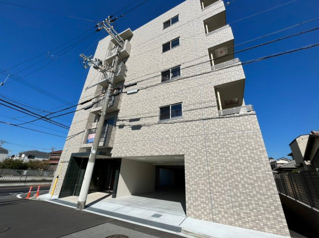 MAISON AKASHIの外観