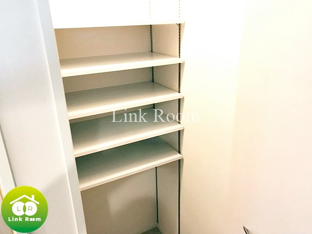 Blue Forest（ブルーフォレスト）の玄関