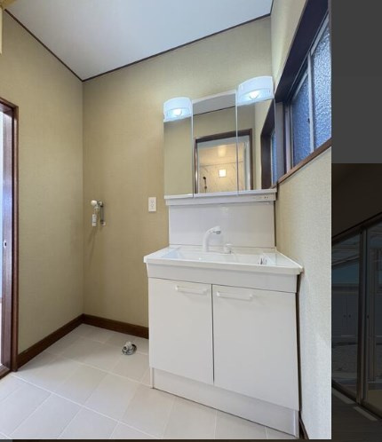 中古 戸建ての独立洗面台