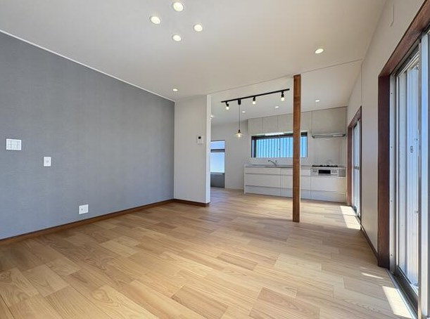 中古 戸建ての居間・リビング