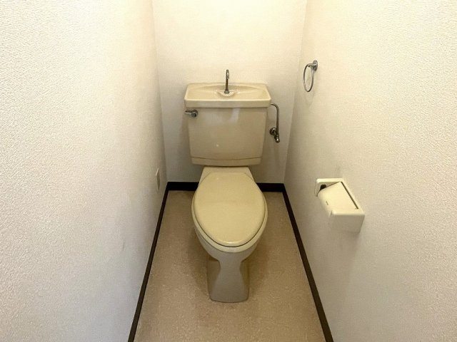 メゾンルミエールのトイレ