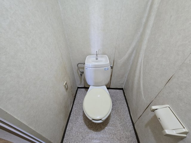 アベニュー泉|名古屋市の賃貸ならMy賃貸のトイレ|アベニュー泉
※リフォーム前