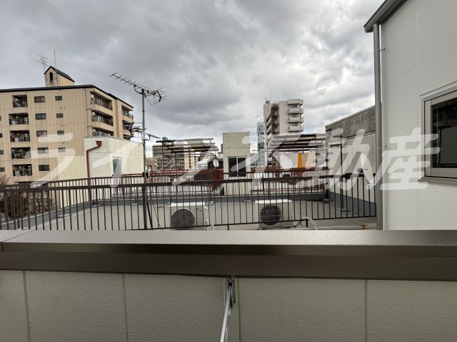アリビラ鶴橋の展望