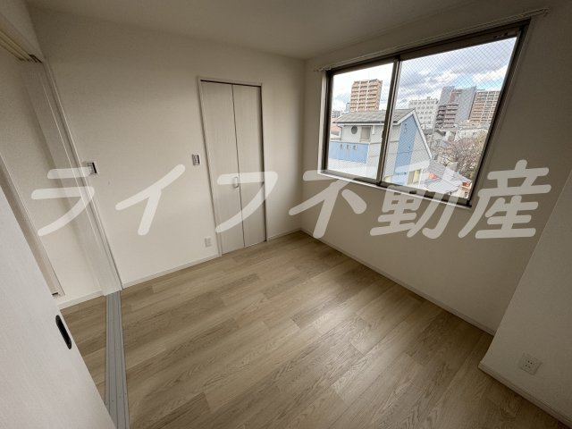 アリビラ鶴橋の洋室|スタンダードな洋室です