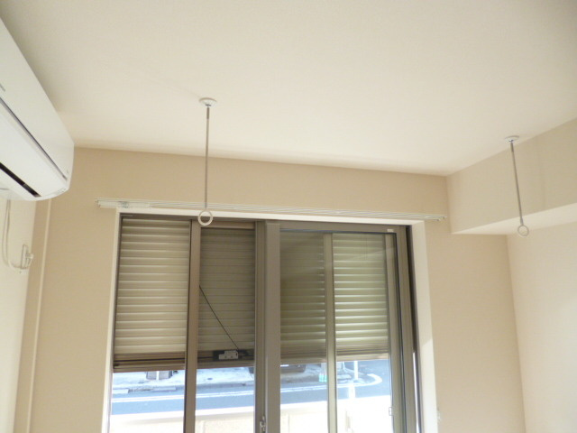 Ｂｒｉｌｌｅｒ ｇｌｙｃｉｎｅｓ（ブリエグリシーヌ）の設備|★室内物干しフック、防犯シャッター★