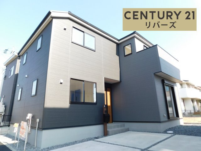 北名古屋市久地野北浦の新築一戸建の外観|☆限定１棟☆ 　　新価格！！いつでもご案内出来ます♪（お問合せ当日、平日、水曜、夜間でもＯＫ）　長期優良住宅！　駐車並列２台ＯＫ！　希少な5ＬＤＫの間取り♪　南面に庭付き♪　小学校徒歩５分！