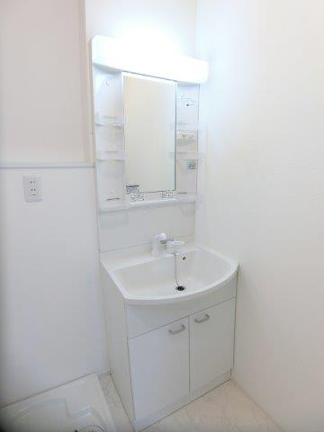 amoris（アモリス）の独立洗面台