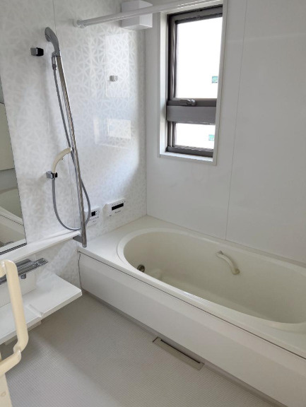赤松町2丁目貸家の浴室