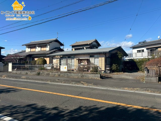 売地の前面道路含む現地写真