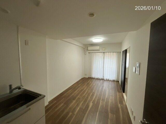 エム・ブランド新宿戸山公園の居間・リビング