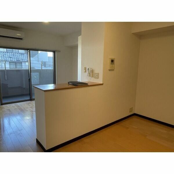 スパシエルクス西川口の居間・リビング