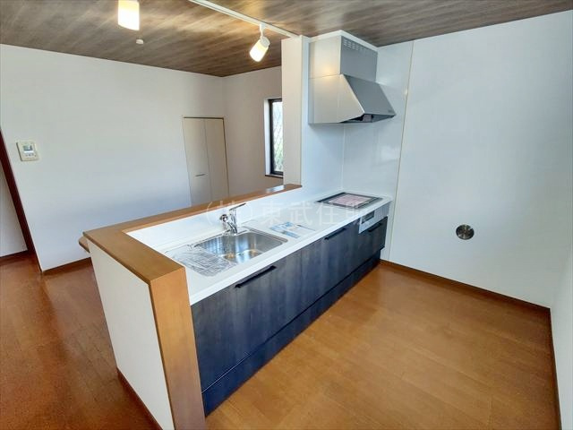 【キッチン】 | 入間郡越生町１期 | リビングが見渡せるキッチンです