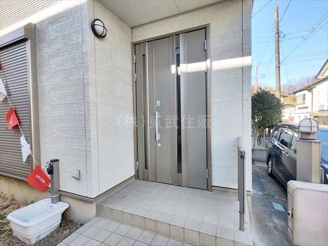 【玄関】 | 入間郡越生町１期 | 落ち着いた雰囲気の玄関です