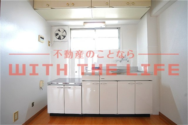 佐田ビル【キャッシュバック対象物件】のキッチン|きれいなキッチンです