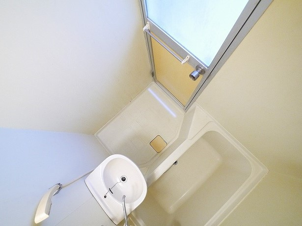 ジャルス郡山の浴室|コンパクトで使いやすいお風呂です