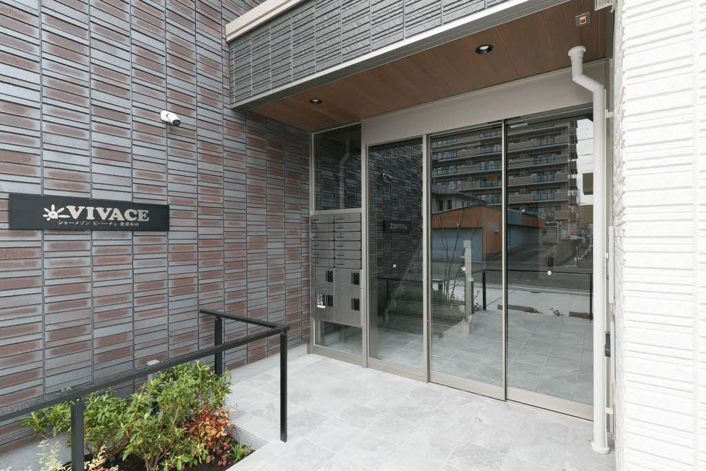 シャーメゾンビバーチェ東岸和田のエントランス