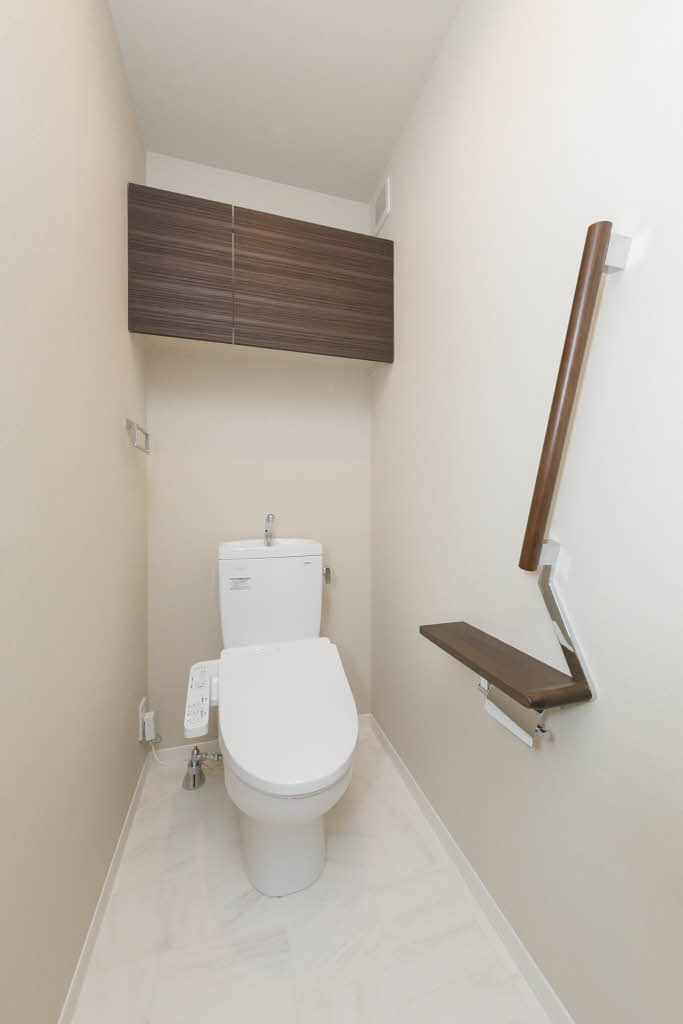 シャーメゾンビバーチェ東岸和田のトイレ