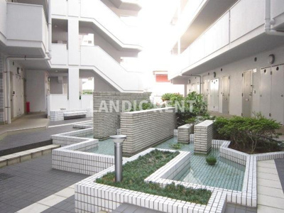 【エントランス】 | メゾン・ド・シャトラン