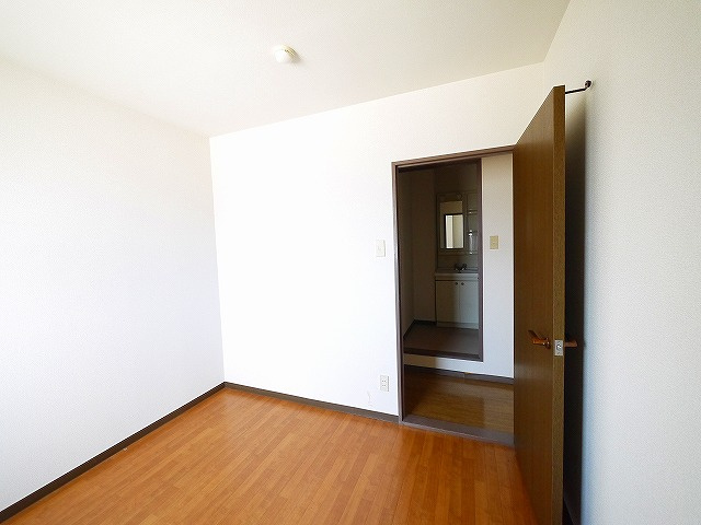 アーバンアネックスの洋室