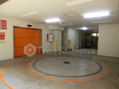 【駐車場】 | パートナーシップアパートメント