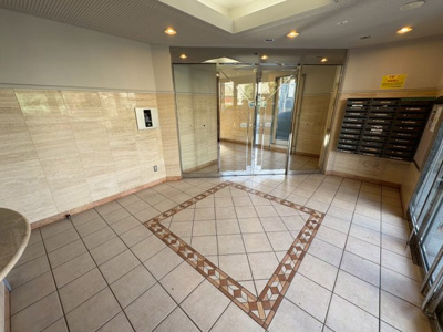 【エントランス】 | エーベル尼崎次屋