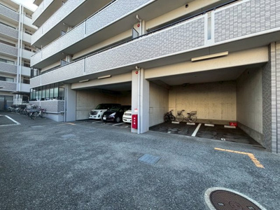【駐車場】 | エーベル尼崎次屋
