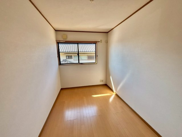 メゾンヴィサージュの洋室