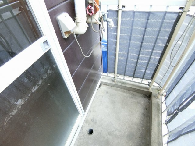 シャンタルⅡの設備|室外洗濯機置場