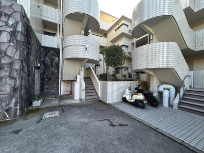 【エントランス】 | クリオ鎌倉七里ガ浜