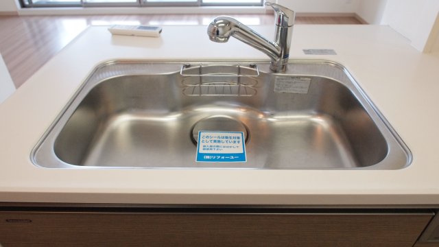プレサンスロジェ難波グランドウエストのキッチン