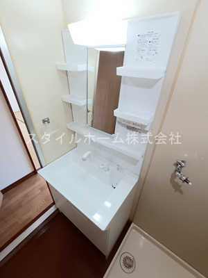 【洗面所】 | ヴィラシャルマン | イメージ写真です。