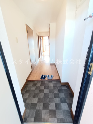 【玄関】 | ヴィラシャルマン | イメージ写真です。