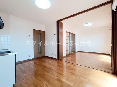 【居間・リビング】 | ヴィラシャルマン | イメージ写真です。