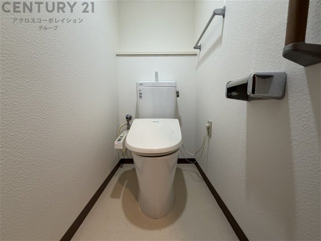 コンパクトで使いやすいトイレです