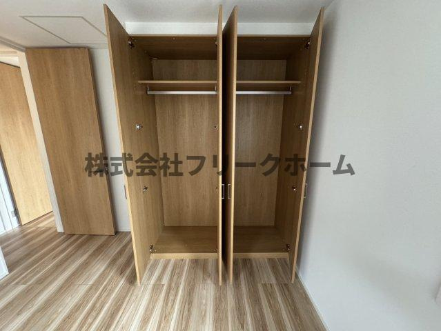 緑町１丁目貸家の収納