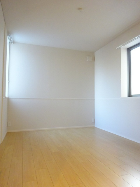 ルラシオン大宮の洋室|★6帖の洋室★