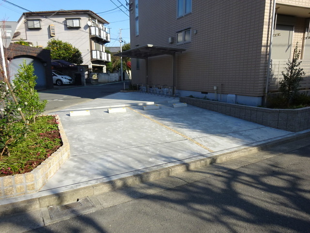 ルラシオン大宮の駐車場|★敷地内駐車場★