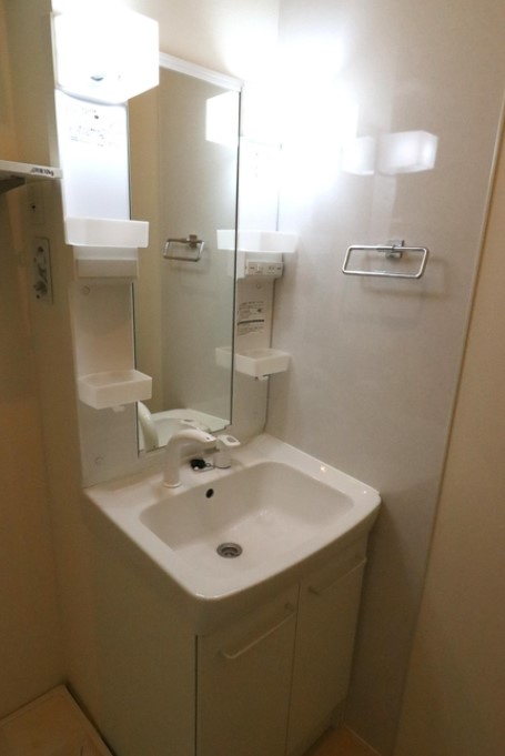 ラ・ルーナの独立洗面台