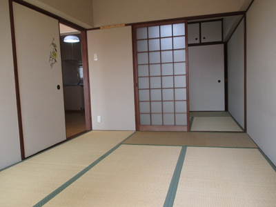 【居間・リビング】 | 瑞光コーポ | 落ち着く畳のお部屋です