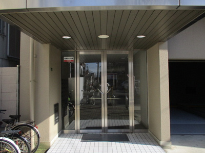 【エントランス】 | 朝日プラザ淡路 | きれいなエントランスです