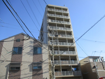 【外観】 | 朝日プラザ淡路 | 前に建物がなくとても日当たりの良いマンションです