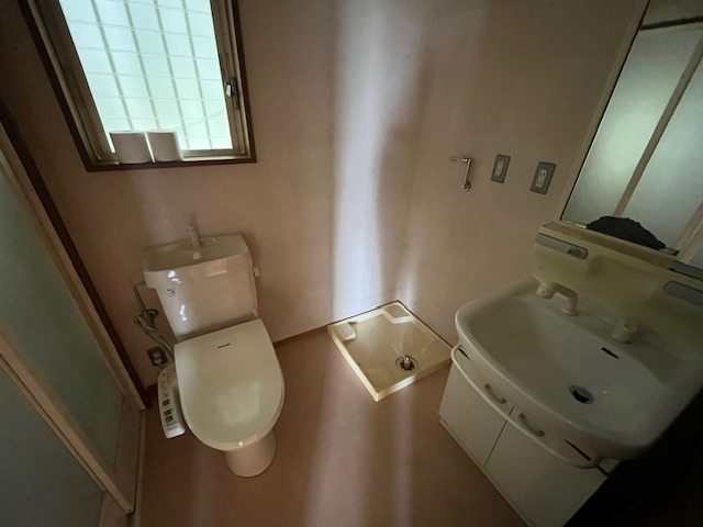 高倉台貸家の独立洗面台