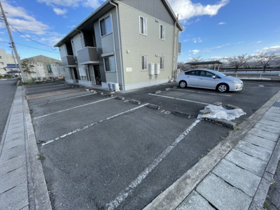 【駐車場】 | ボルテージ
