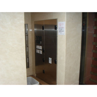 【その他共用部分】 | S-RESIDENCE難波Viale | 宅配ボックスです